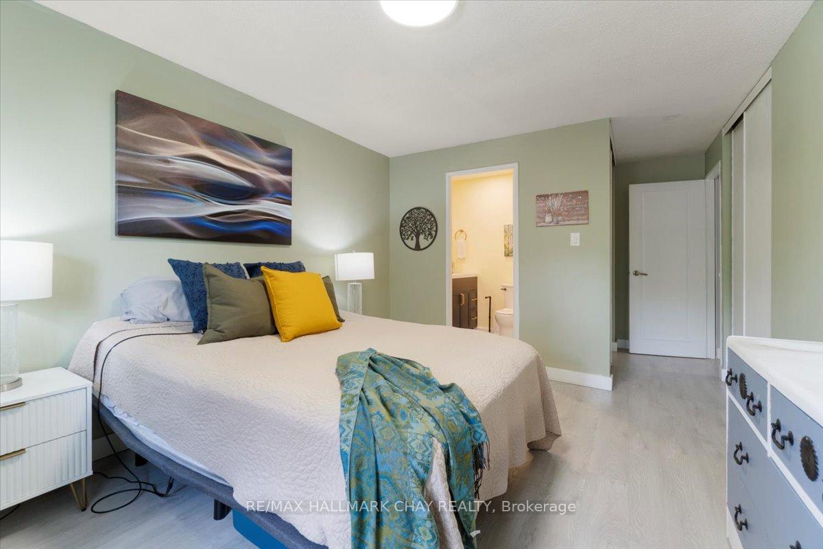 Photo 21 of Unit 43, 2 Albert Street, Barrie, City Centre — HOMEH