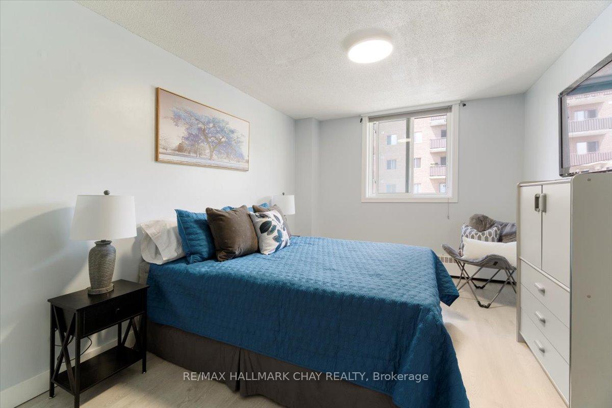 Photo 23 of Unit 43, 2 Albert Street, Barrie, City Centre — HOMEH