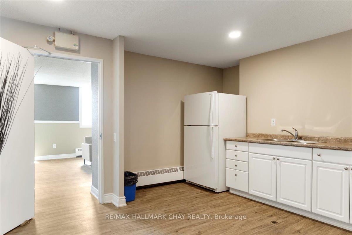 Photo 32 of Unit 43, 2 Albert Street, Barrie, City Centre — HOMEH