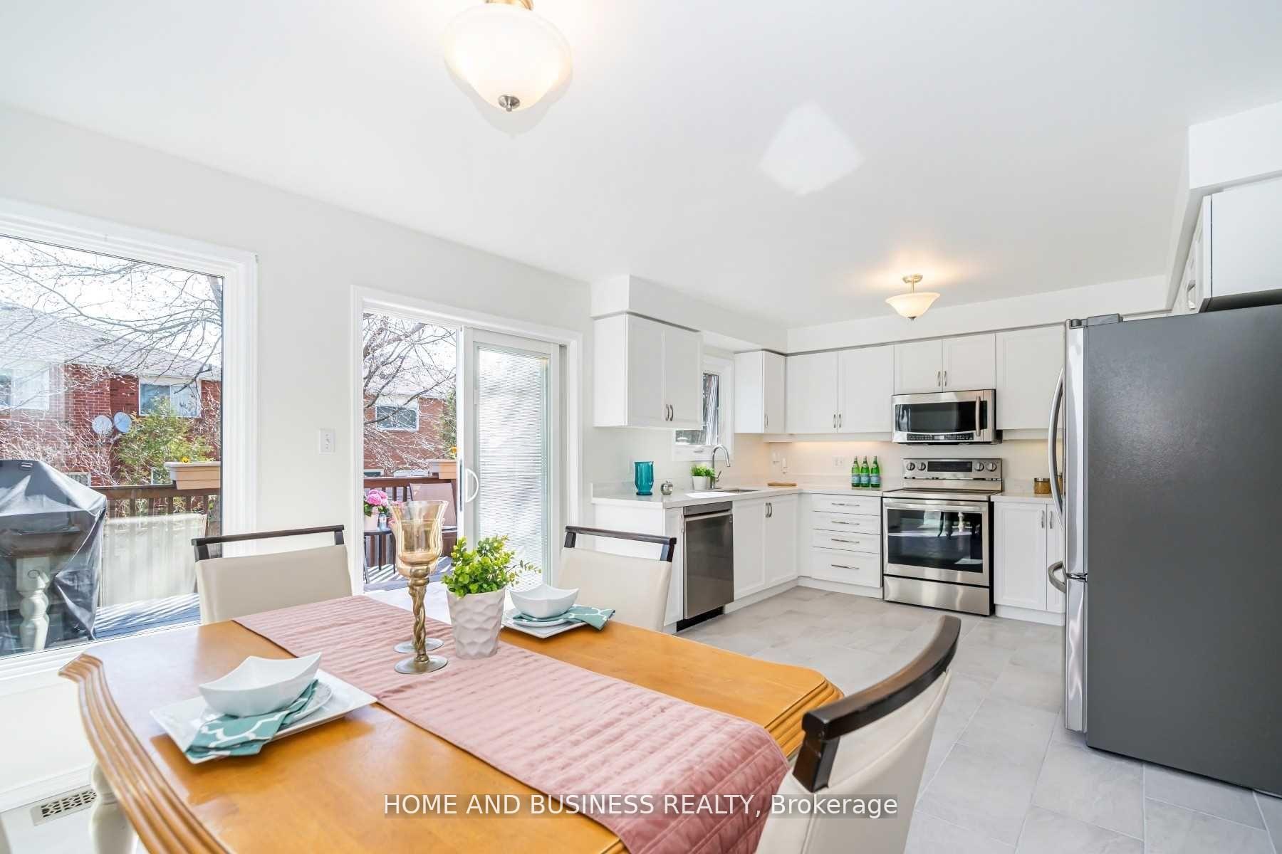 Photo 2 of 9 Shipp Crescent, Ajax, Central West — HOMEH