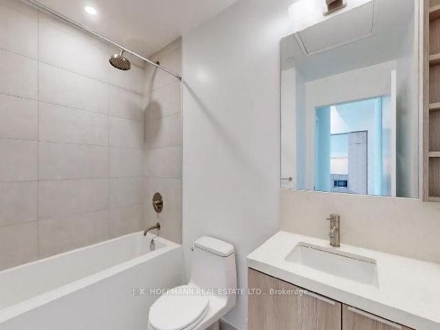 Photo 3 of Unit 639, 2020 Bathurst Street, Toronto, Humewood-Cedarvale — HOMEH