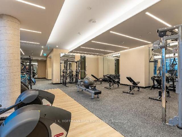 Photo 10 of Unit 639, 2020 Bathurst Street, Toronto, Humewood-Cedarvale — HOMEH