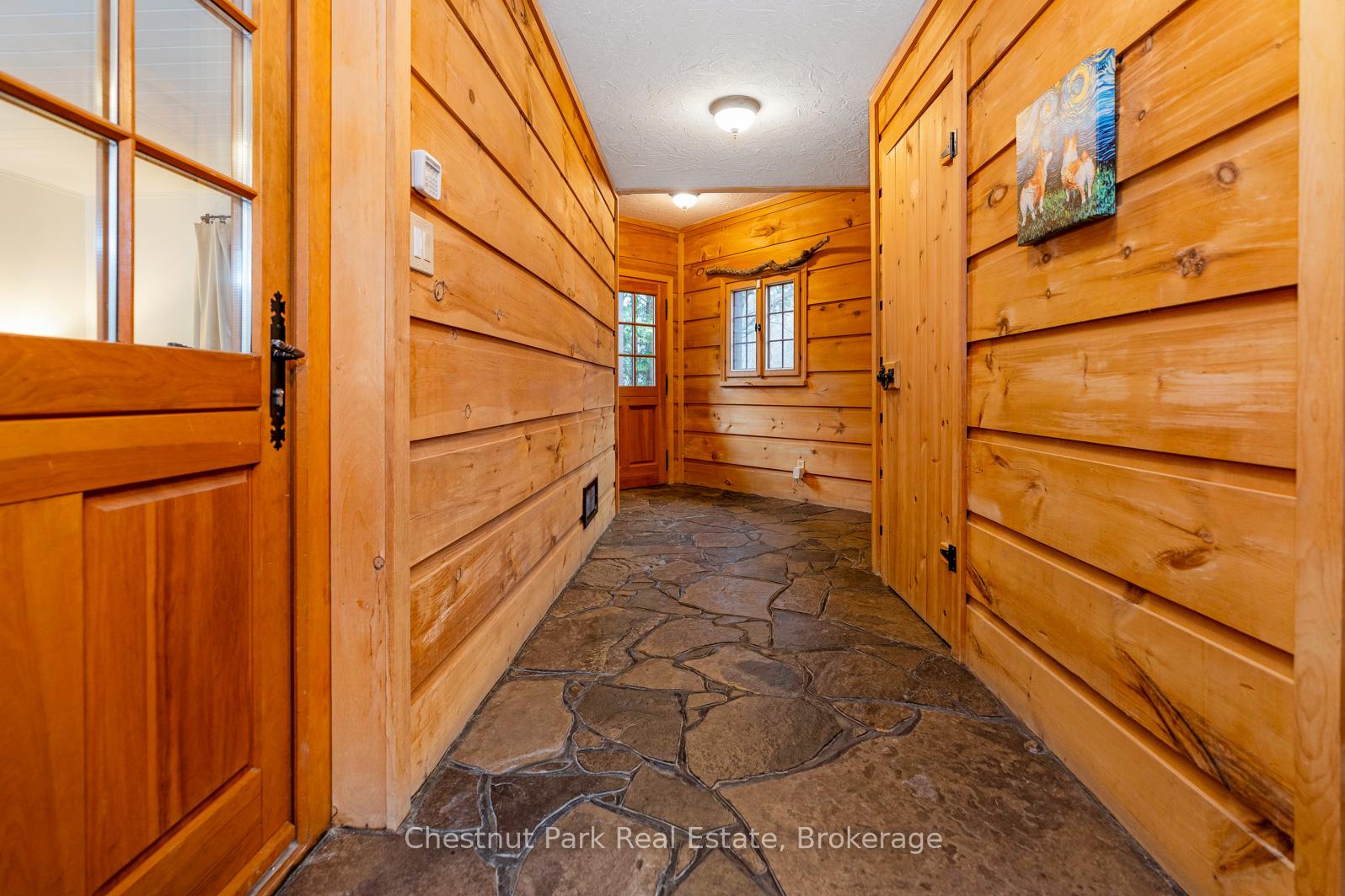 Photo 16 of 63 Slalom Gate Road, Collingwood — HOMEH