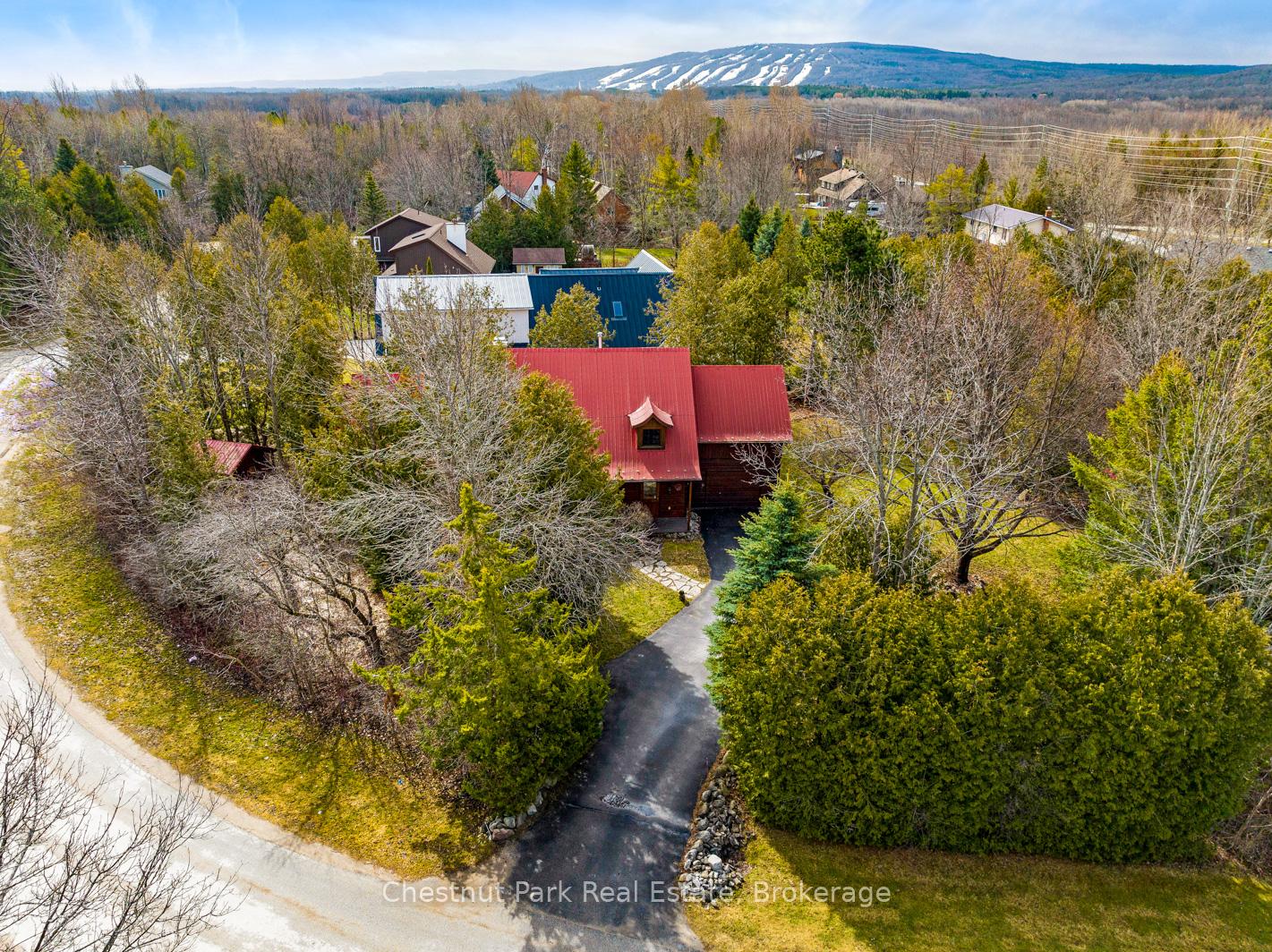 Photo 27 of 63 Slalom Gate Road, Collingwood — HOMEH