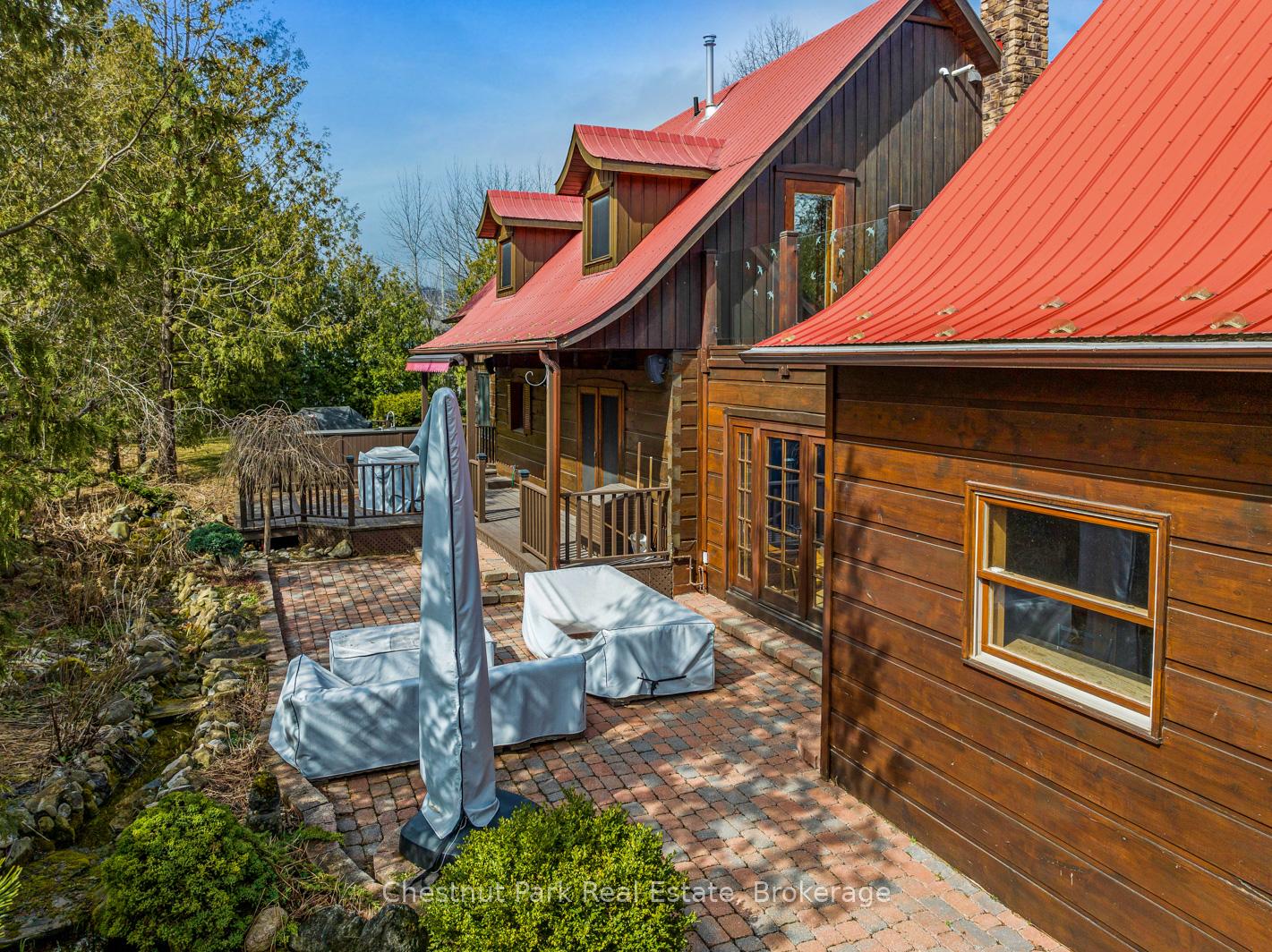 Photo 36 of 63 Slalom Gate Road, Collingwood — HOMEH
