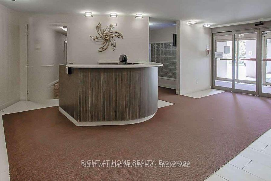 Photo 2 of Unit 1416, 20 Edgecliff Golfway, Toronto, Flemingdon Park — HOMEH