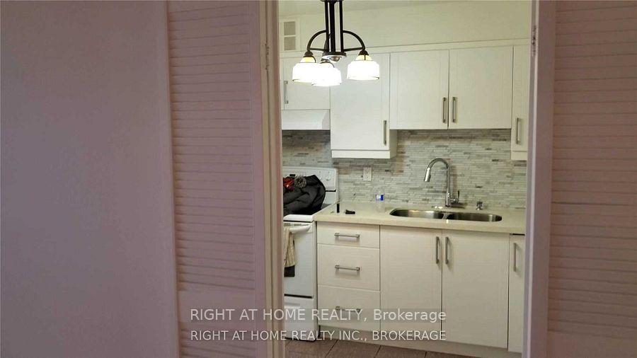 Photo 16 of Unit 1416, 20 Edgecliff Golfway, Toronto, Flemingdon Park — HOMEH