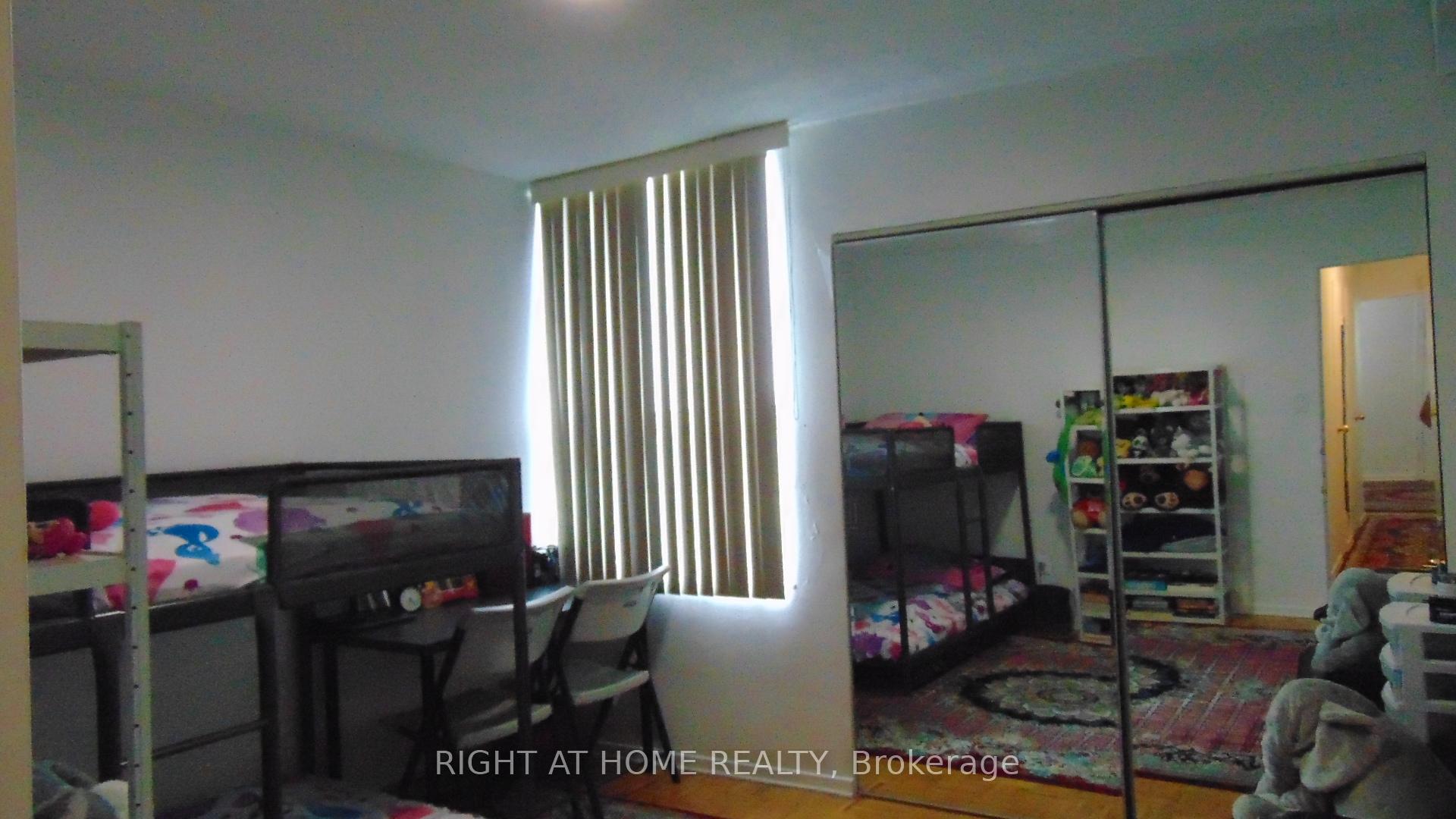 Photo 20 of Unit 1416, 20 Edgecliff Golfway, Toronto, Flemingdon Park — HOMEH