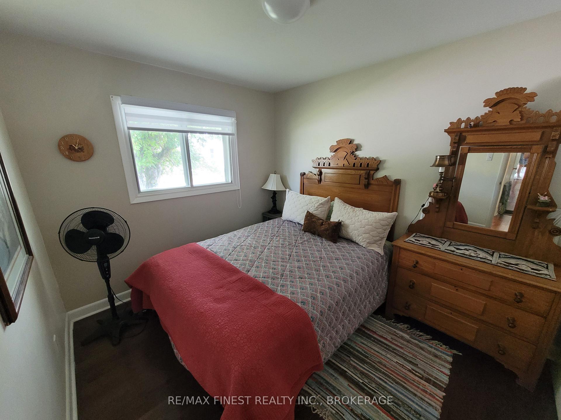 Photo 16 of 312 Henrietta Street, Gananoque — HOMEH