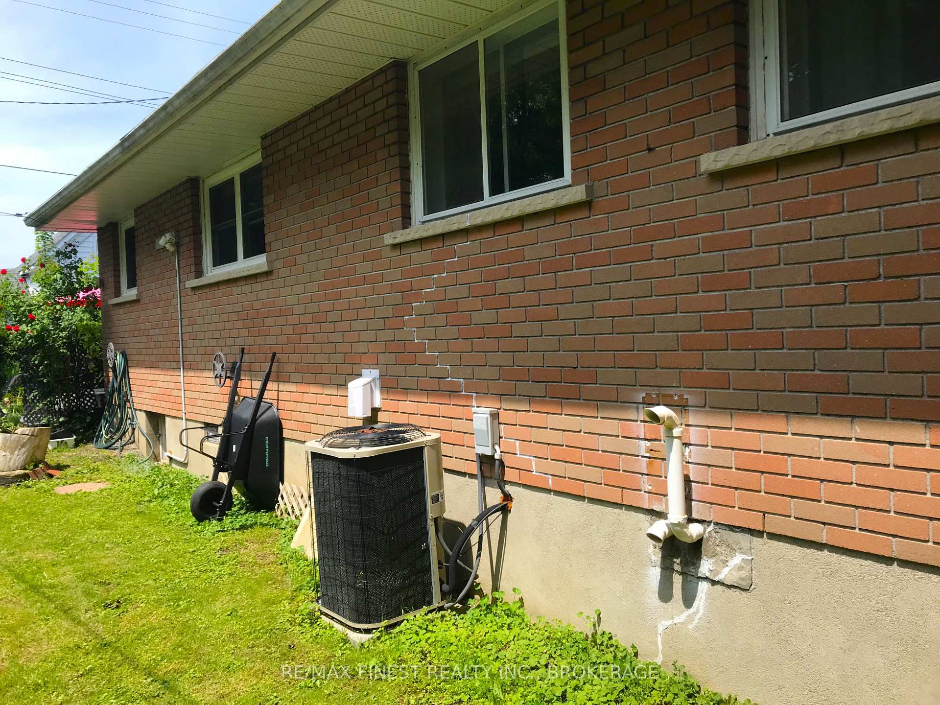 Photo 22 of 312 Henrietta Street, Gananoque — HOMEH