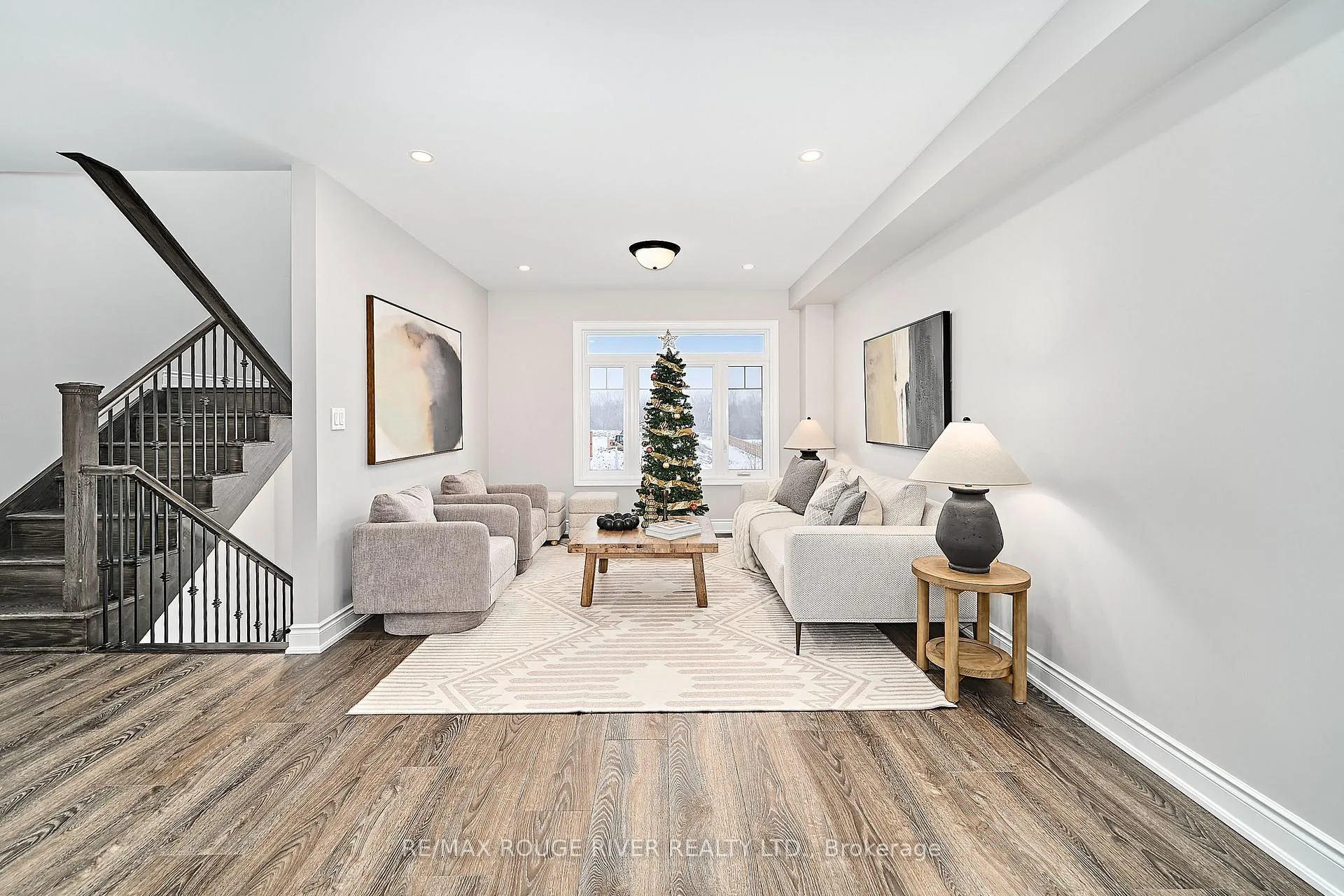Photo 6 of 11 Addyman Crescent, Clarington, Newcastle — HOMEH