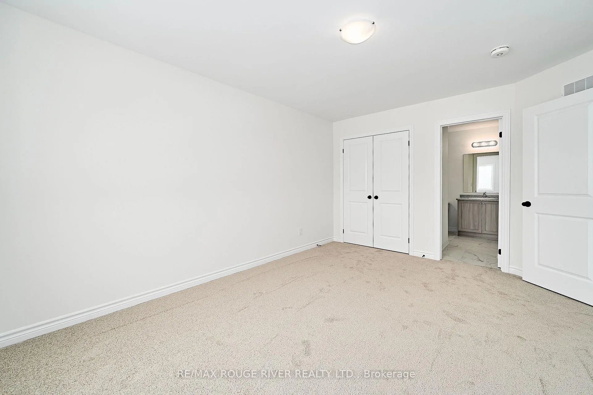 Photo 35 of 11 Addyman Crescent, Clarington, Newcastle — HOMEH