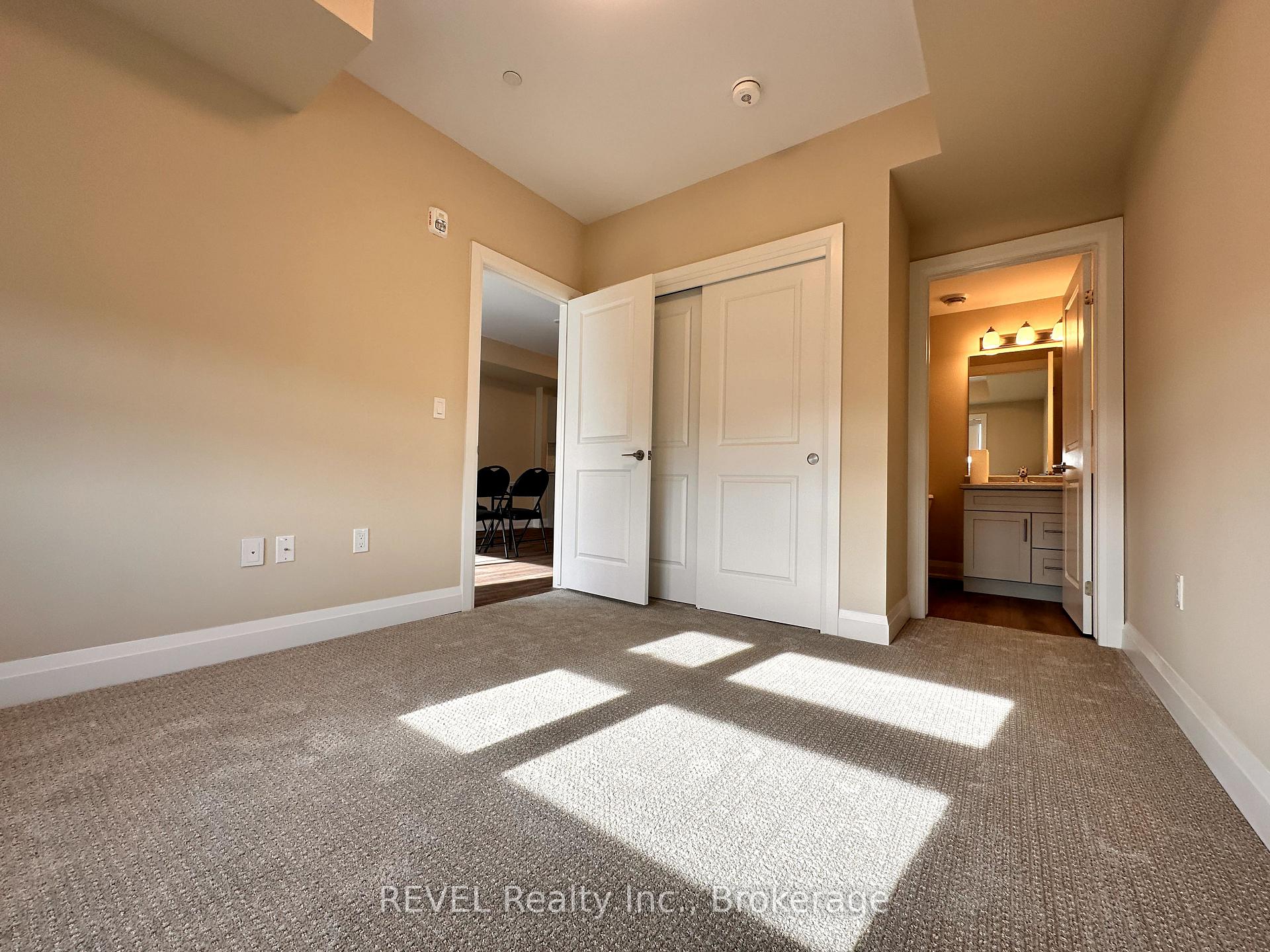Photo 10 of Unit 110, 118 Summersides Boulevard, Pelham, Fonthill — HOMEH