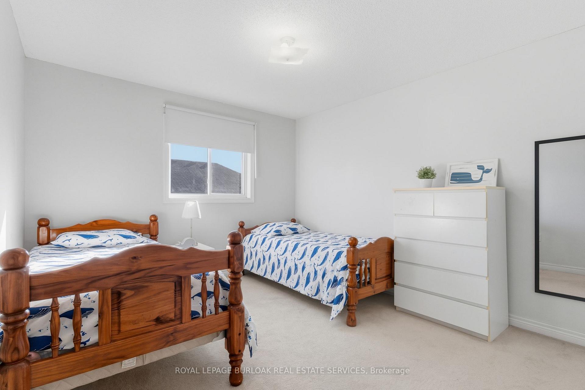 Photo 24 of Unit 37, 232 Stonehenge Drive, Hamilton, Meadowlands — HOMEH