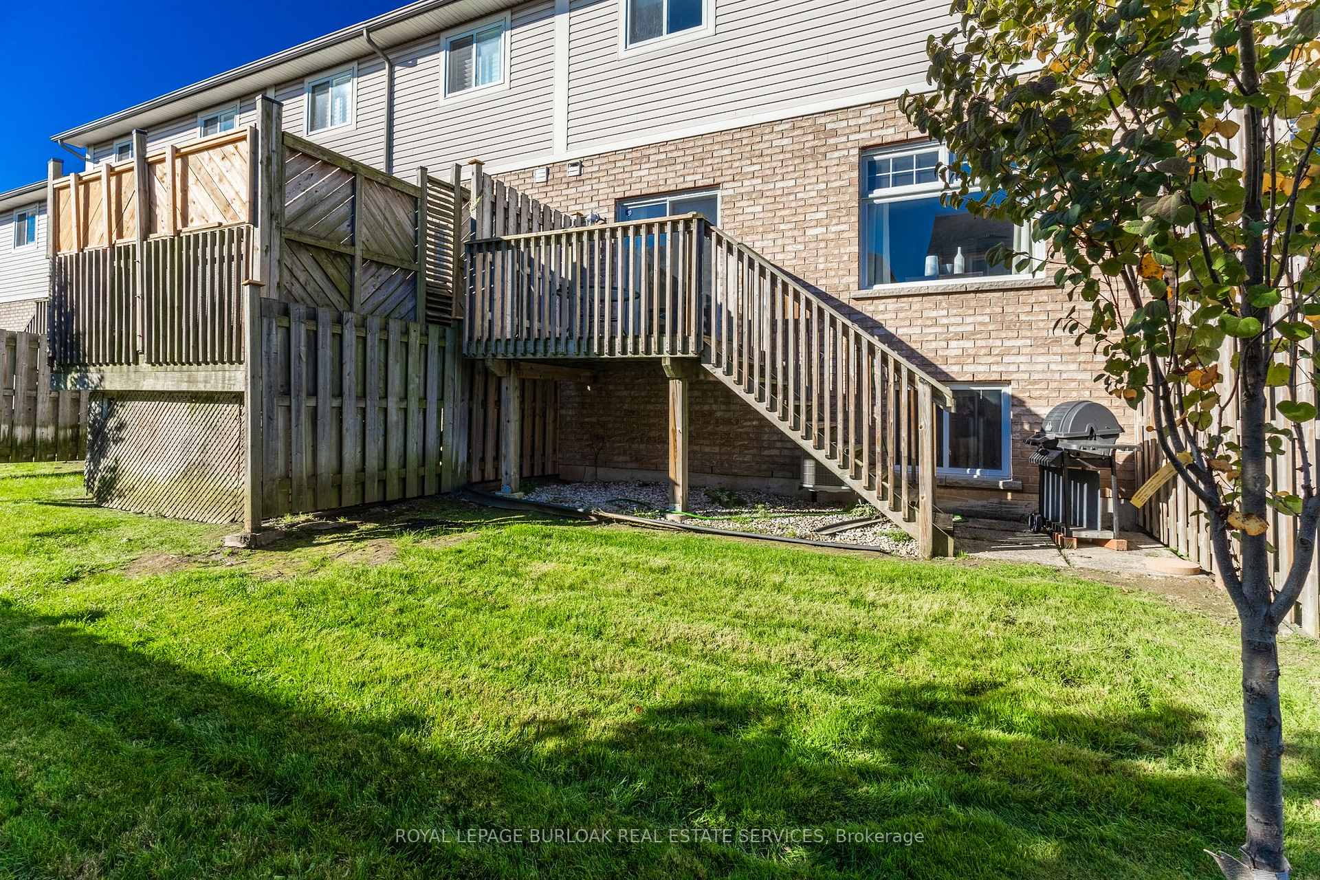 Photo 35 of Unit 37, 232 Stonehenge Drive, Hamilton, Meadowlands — HOMEH