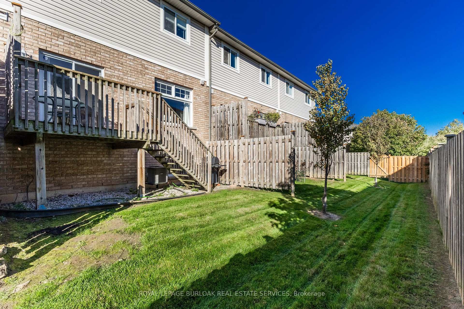 Photo 36 of Unit 37, 232 Stonehenge Drive, Hamilton, Meadowlands — HOMEH