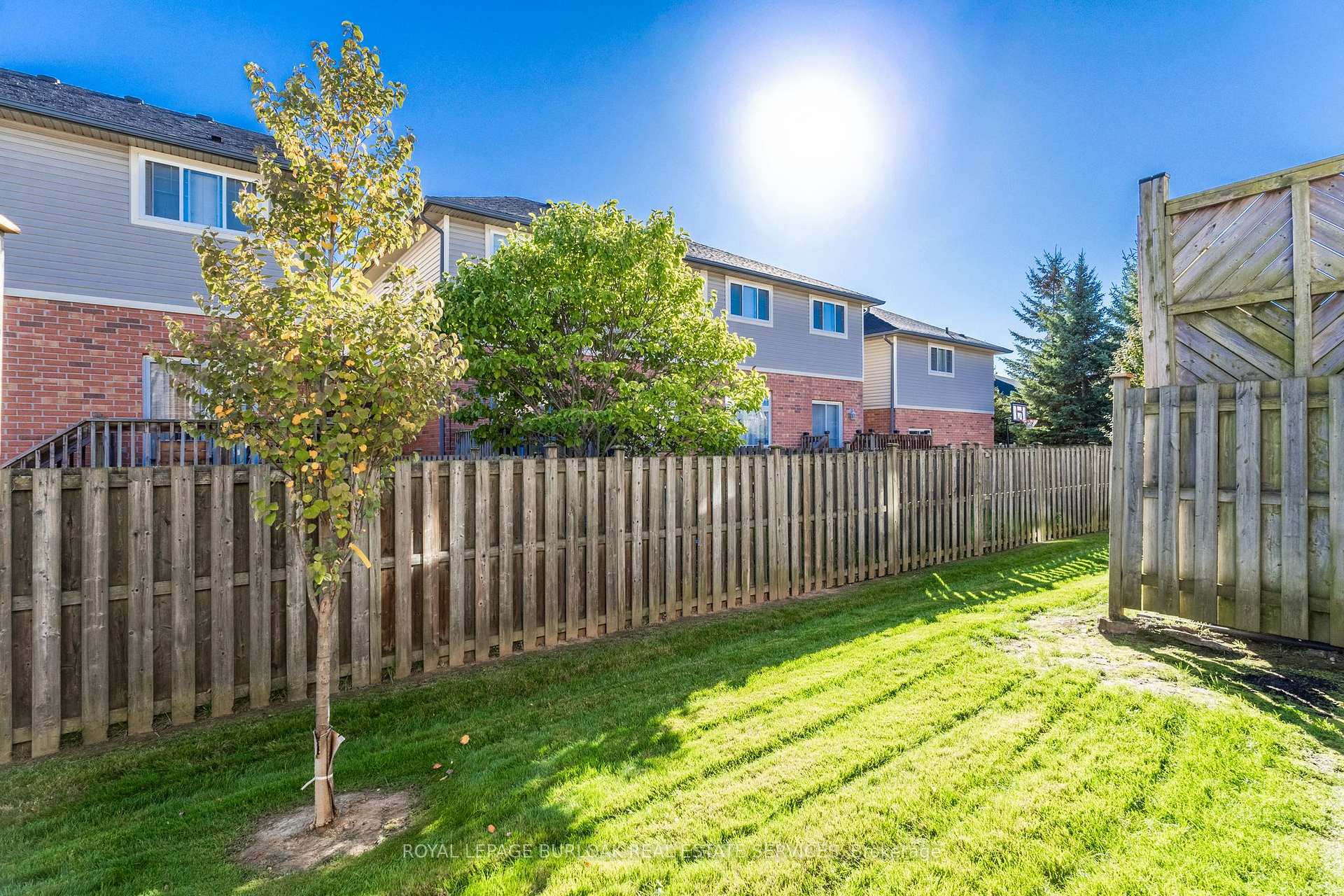 Photo 38 of Unit 37, 232 Stonehenge Drive, Hamilton, Meadowlands — HOMEH