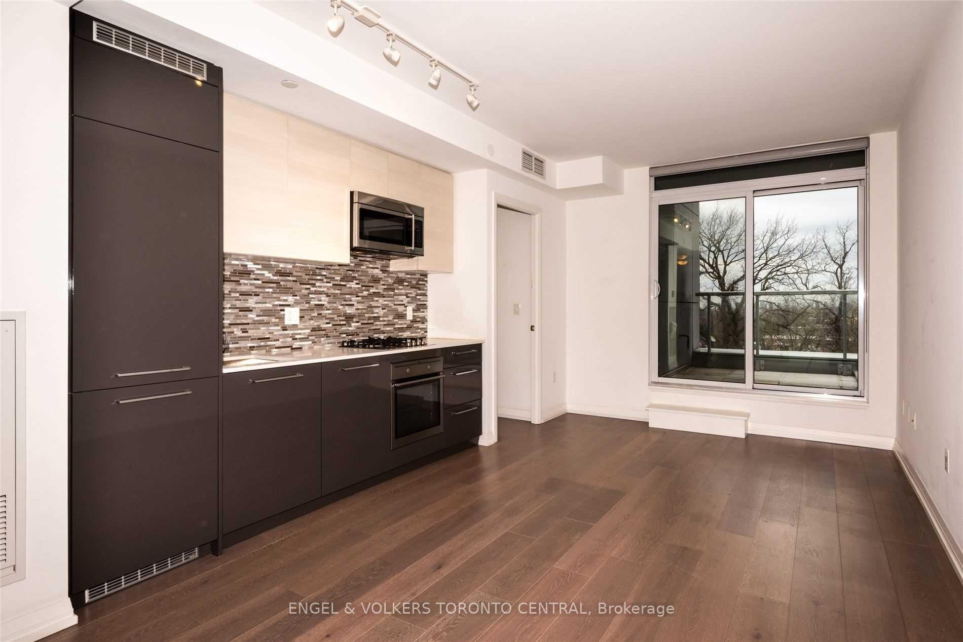 Photo 6 of Unit 512, 835 St Clair Avenue W, Toronto, Oakwood Village — HOMEH