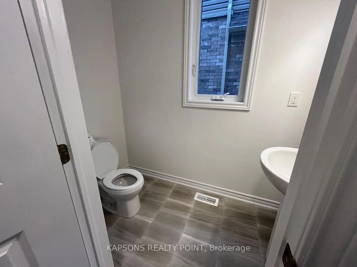 Photo 8 of 100 Mcgill Avenue, Erin — HOMEH