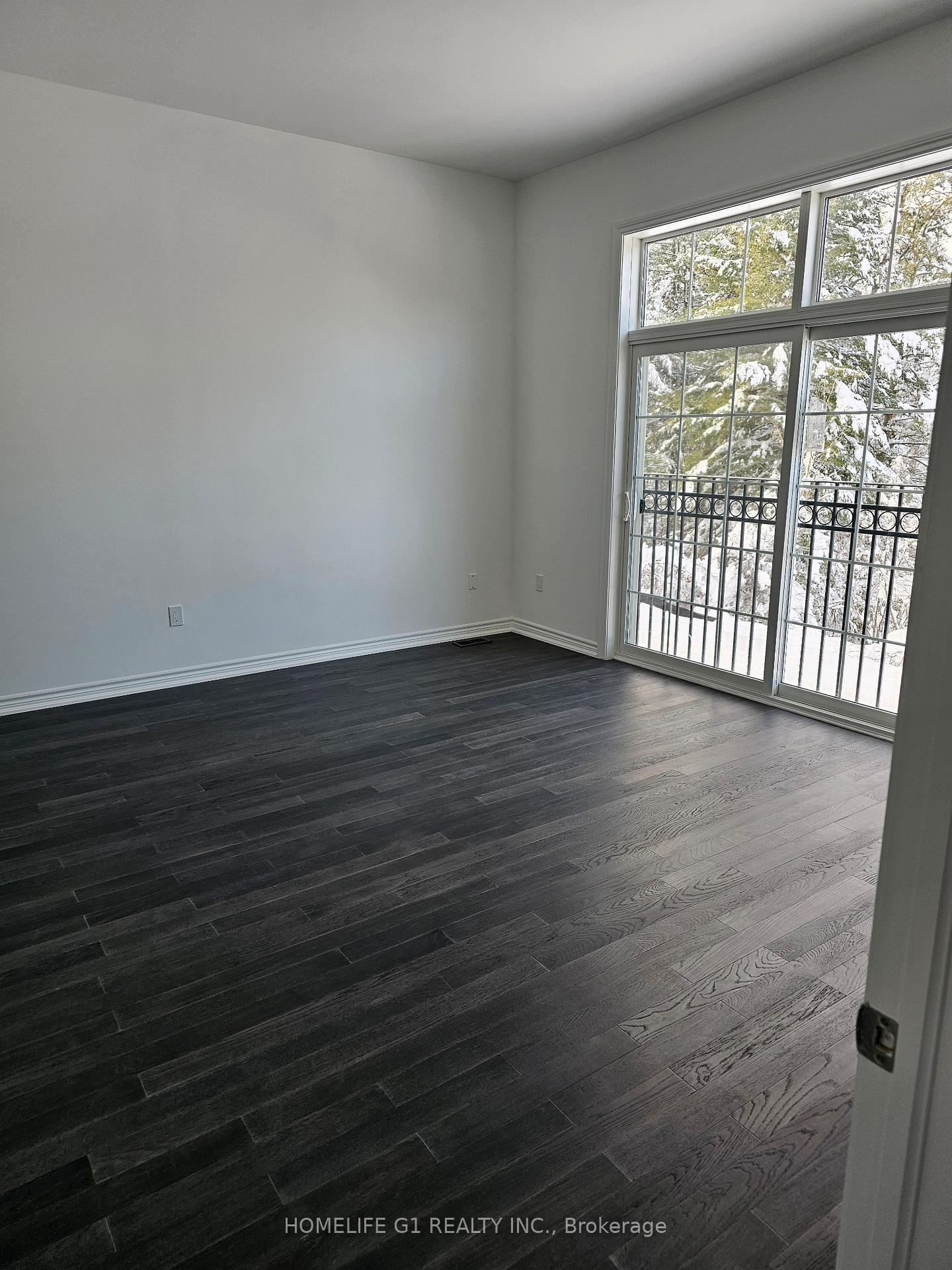 Photo 7 of 4 Turnberry Court, Bracebridge, Macaulay — HOMEH