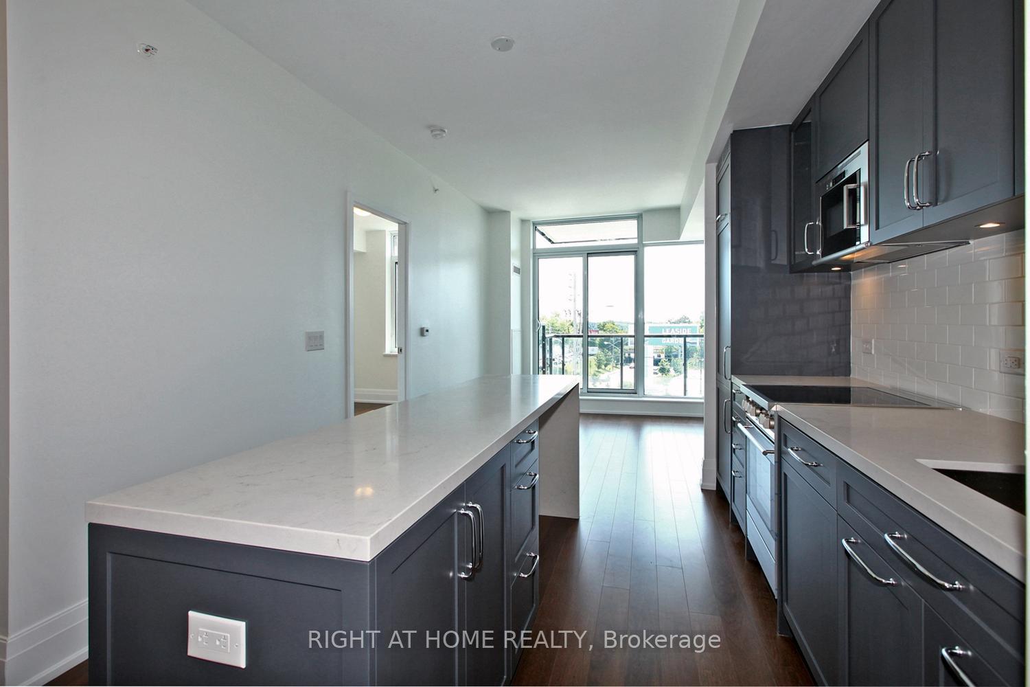 Photo 7 of Unit 307, 25 Malcolm Road, Toronto, Leaside — HOMEH