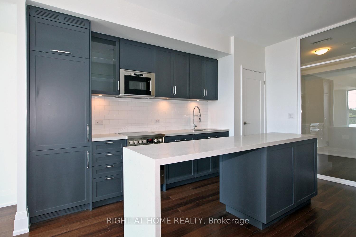 Photo 9 of Unit 307, 25 Malcolm Road, Toronto, Leaside — HOMEH