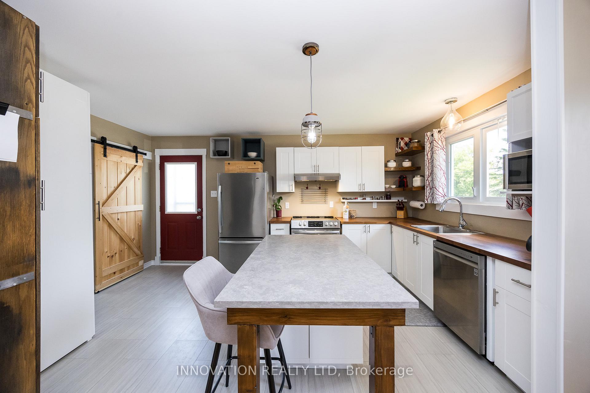 Photo 7 of 185 Munro Street, Carleton Place — HOMEH
