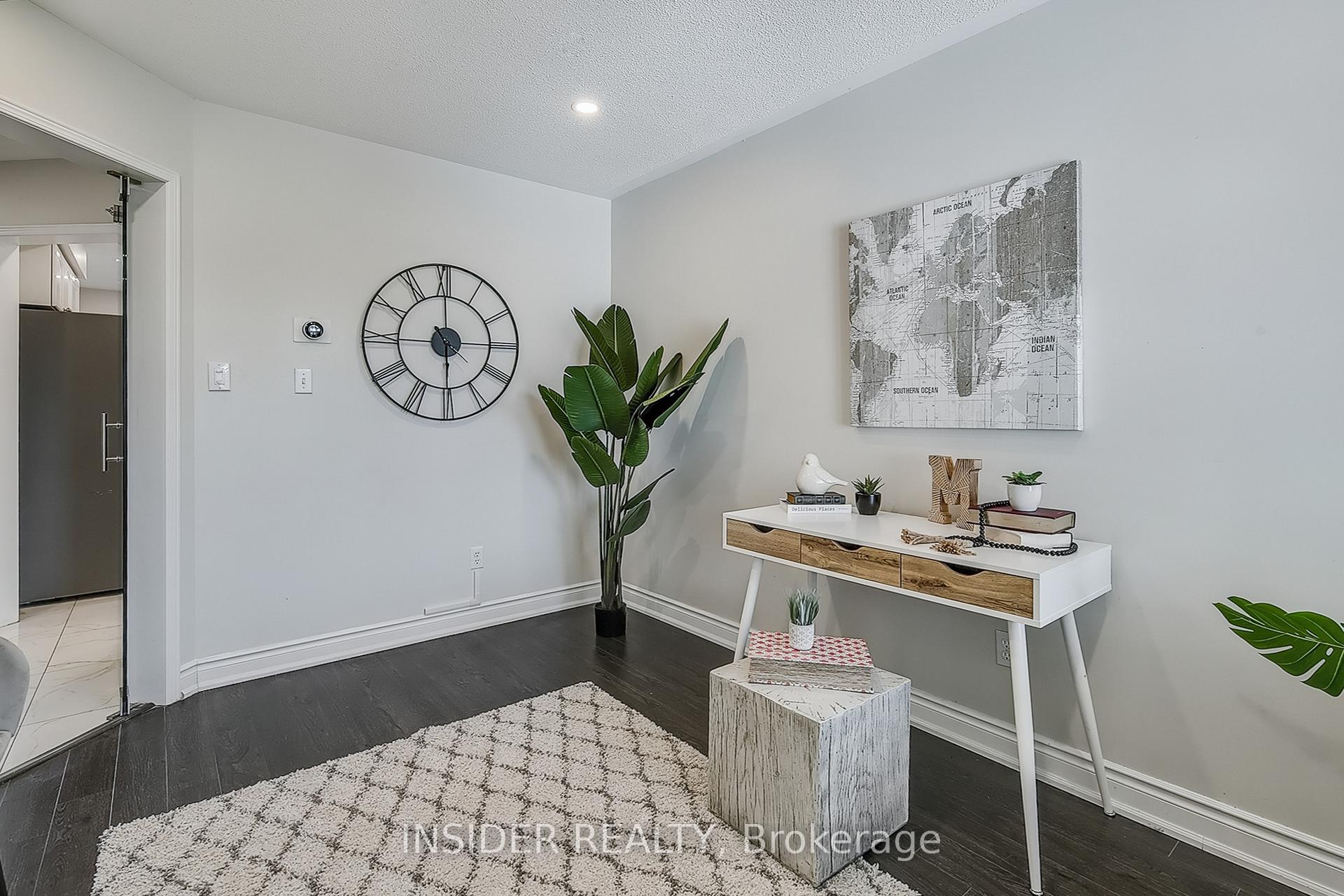 Photo 7 of 35 Langlaw Drive, Cambridge, Christopher-Champlain — HOMEH