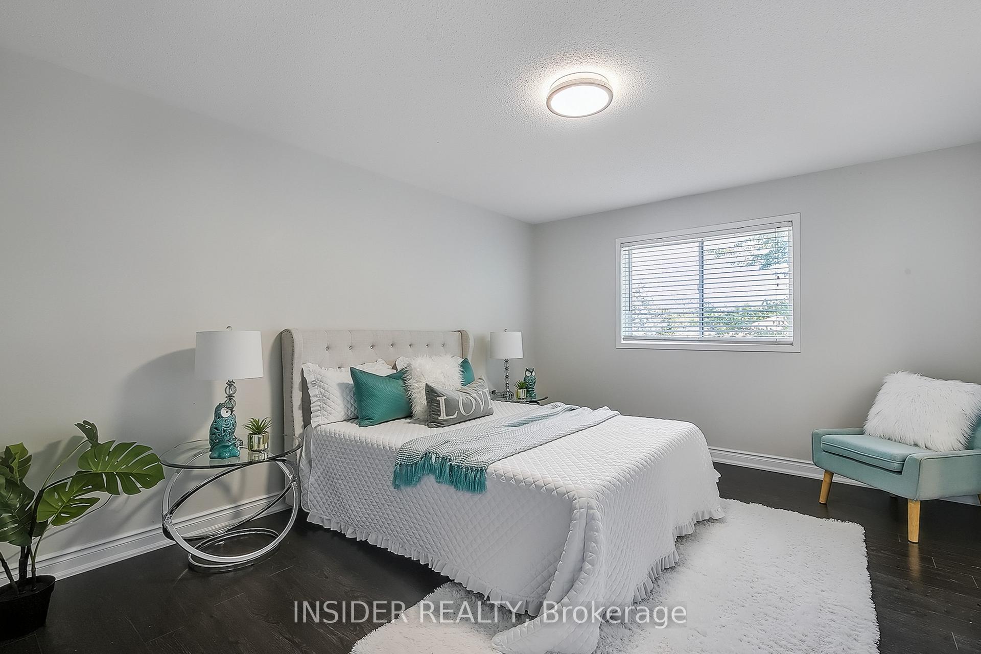 Photo 20 of 35 Langlaw Drive, Cambridge, Christopher-Champlain — HOMEH