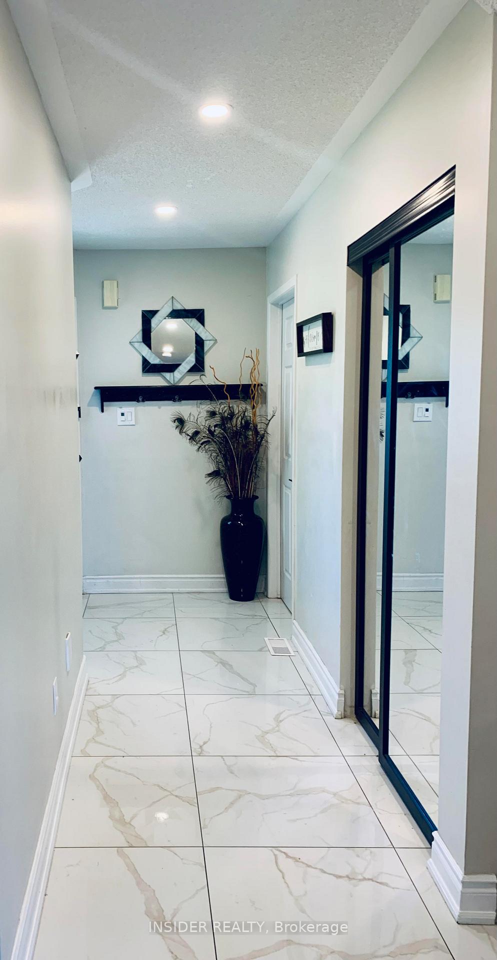 Photo 36 of 35 Langlaw Drive, Cambridge, Christopher-Champlain — HOMEH