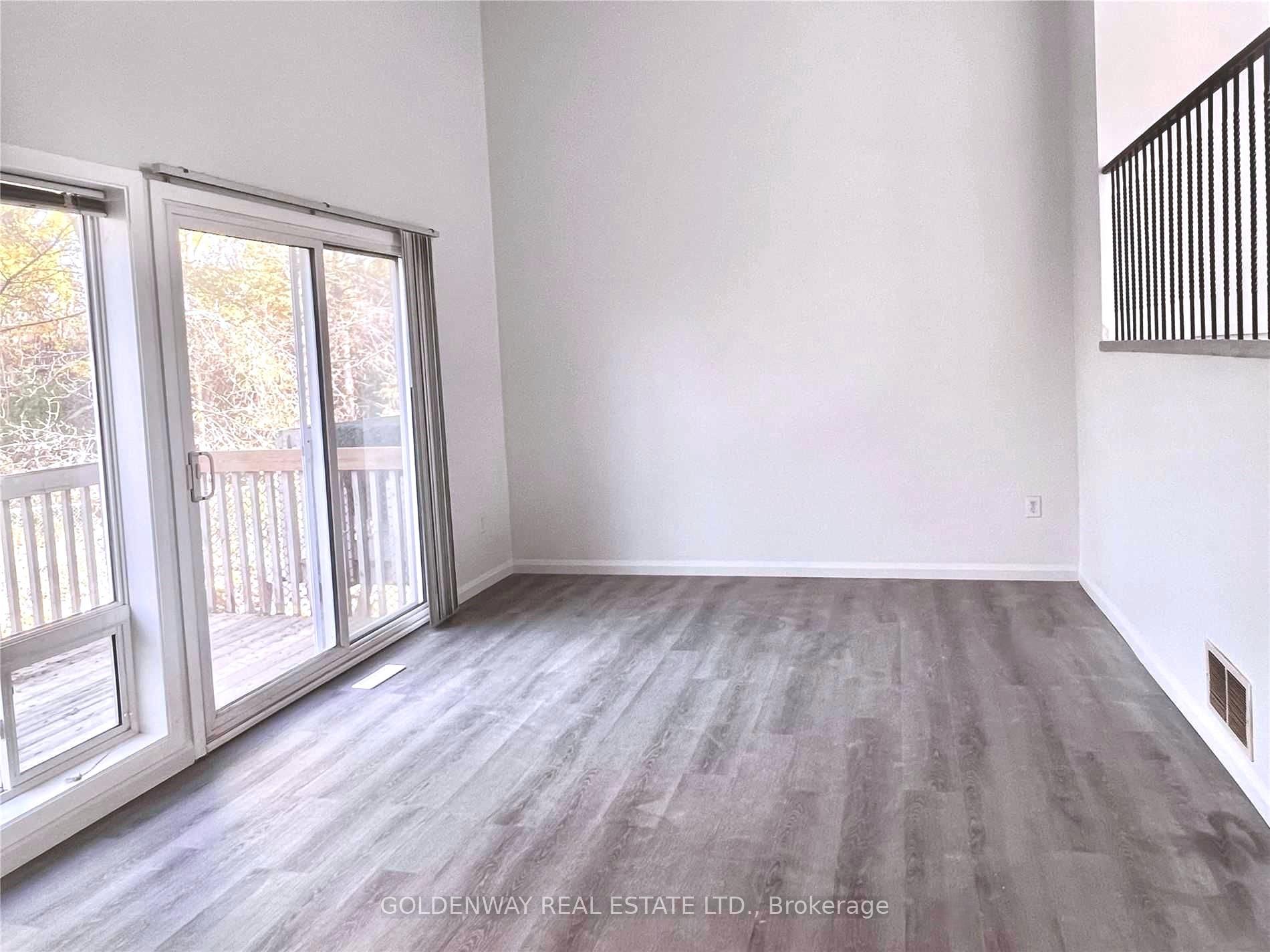 Photo 3 of 81 New Haven's Way, Markham, Thornhill — HOMEH