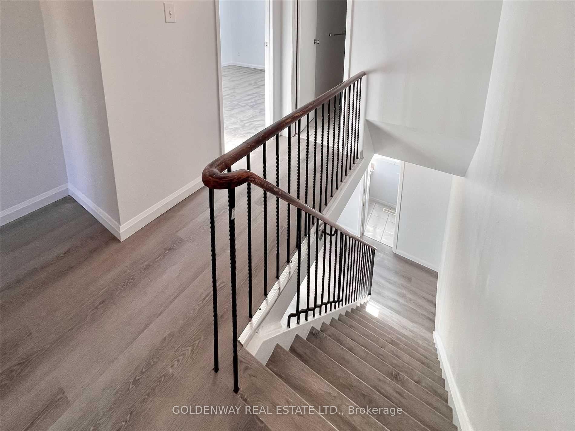 Photo 9 of 81 New Haven's Way, Markham, Thornhill — HOMEH
