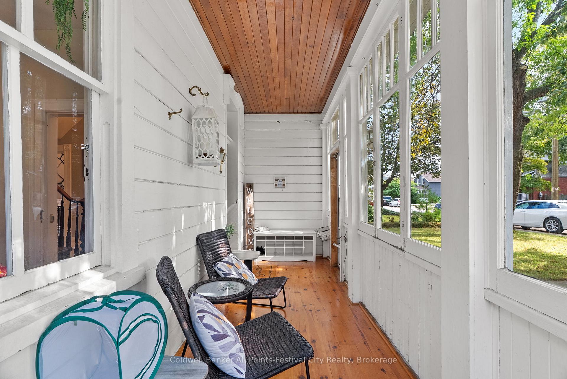 Photo 5 of 43 Bruce Street E, Goderich, Goderich (Town) — HOMEH