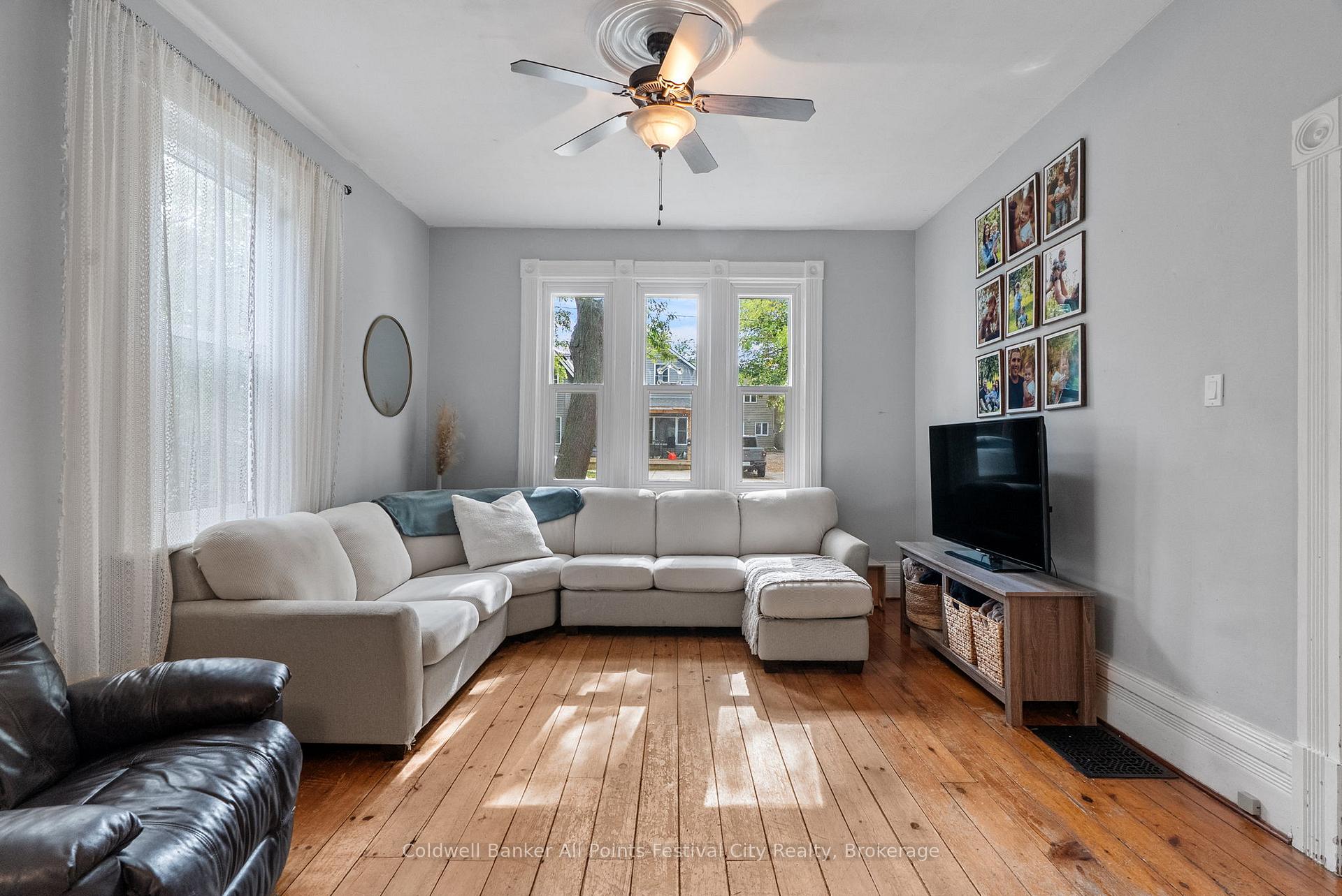 Photo 12 of 43 Bruce Street E, Goderich, Goderich (Town) — HOMEH