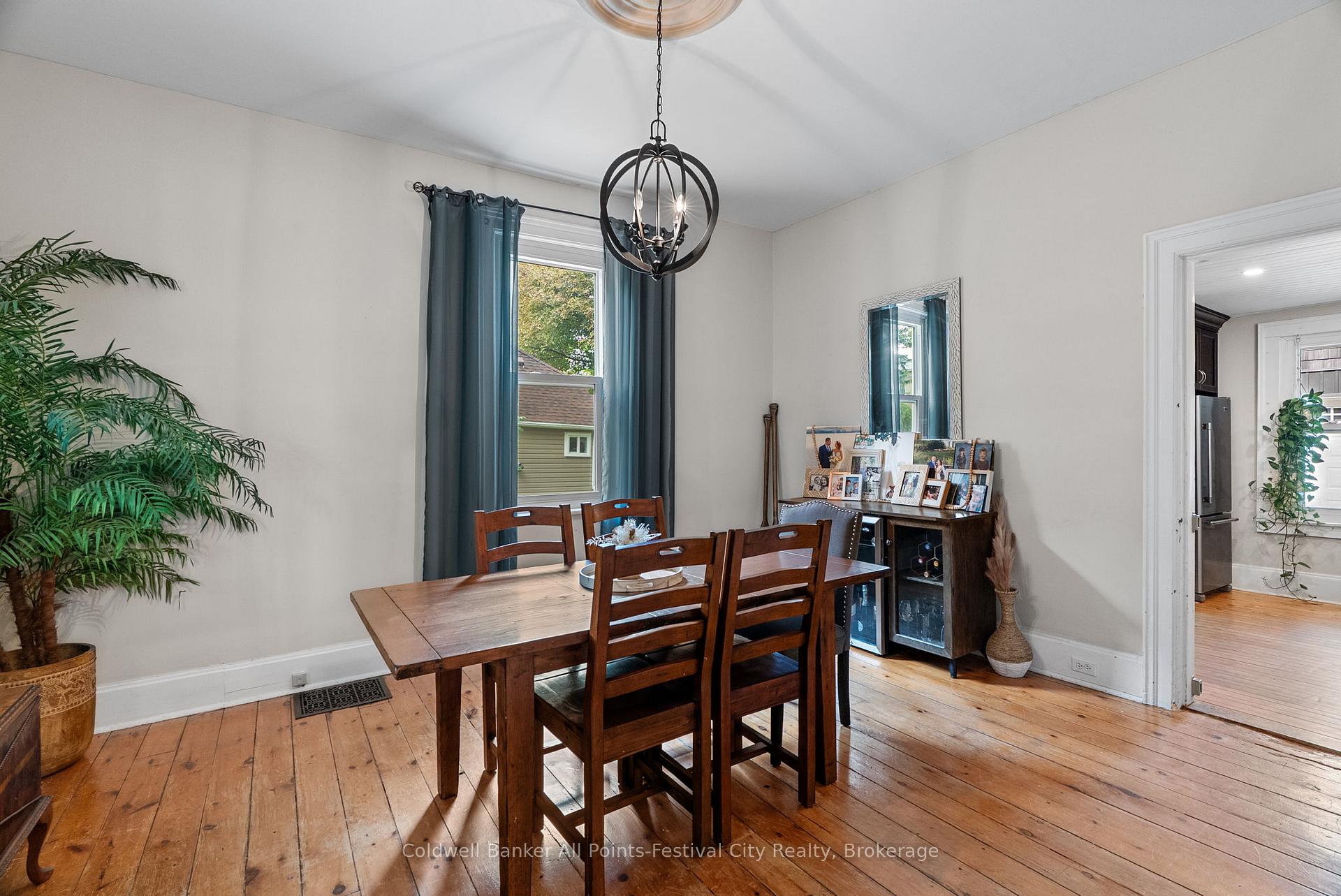 Photo 15 of 43 Bruce Street E, Goderich, Goderich (Town) — HOMEH