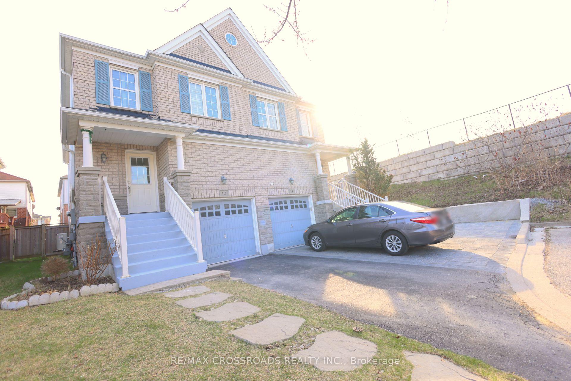 Photo 3 of 12 Distleman Way, Ajax, Northwest Ajax — HOMEH