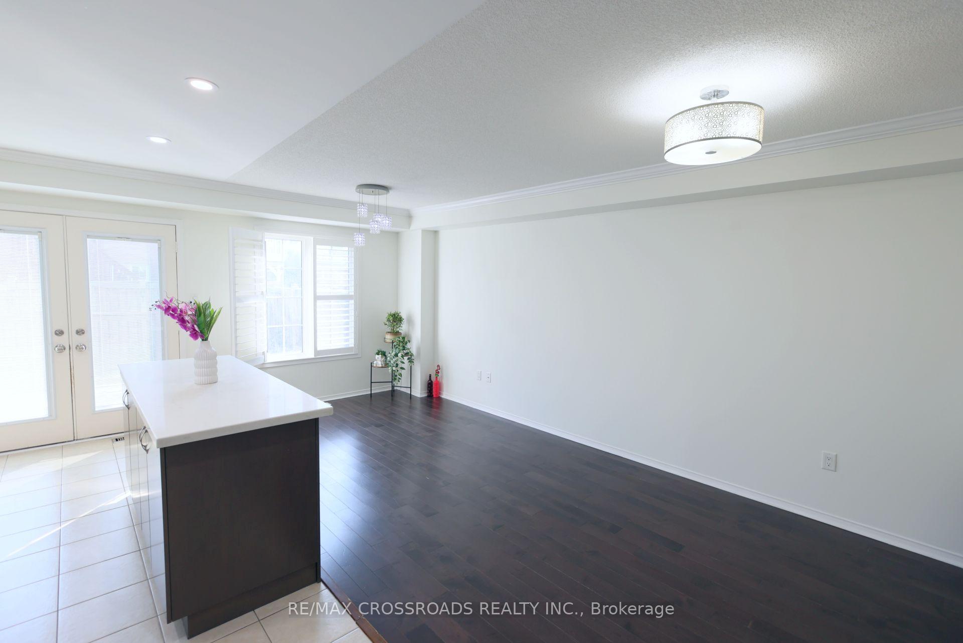 Photo 16 of 12 Distleman Way, Ajax, Northwest Ajax — HOMEH