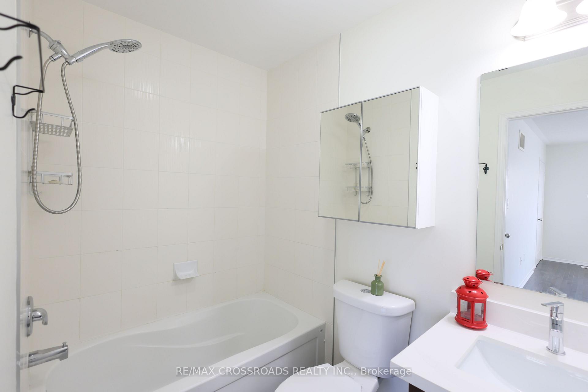 Photo 22 of 12 Distleman Way, Ajax, Northwest Ajax — HOMEH