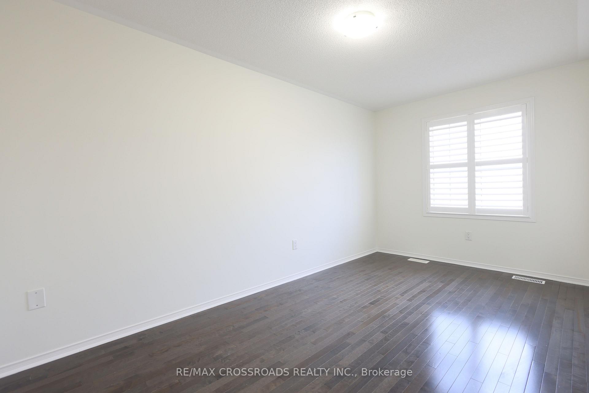Photo 23 of 12 Distleman Way, Ajax, Northwest Ajax — HOMEH