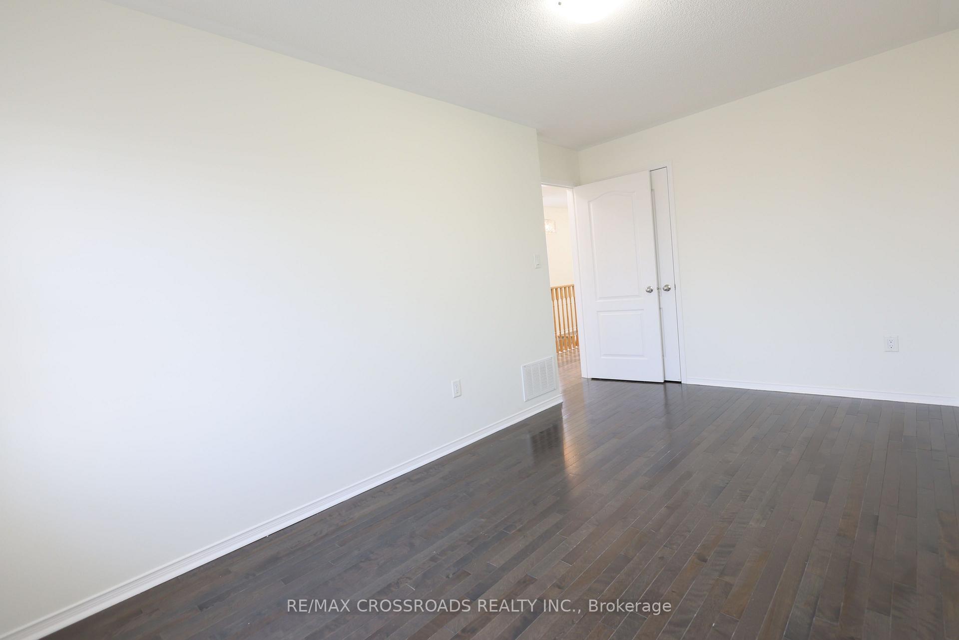 Photo 26 of 12 Distleman Way, Ajax, Northwest Ajax — HOMEH