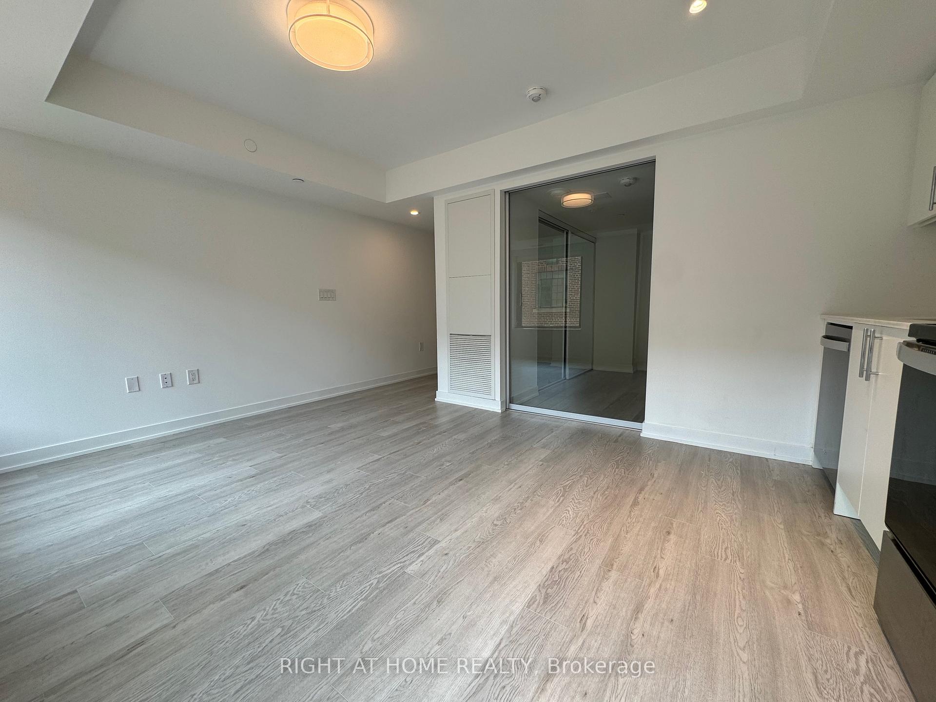Photo 24 of Unit 323, 3 Strathgowan Avenue, Toronto, Lawrence Park South — HOMEH