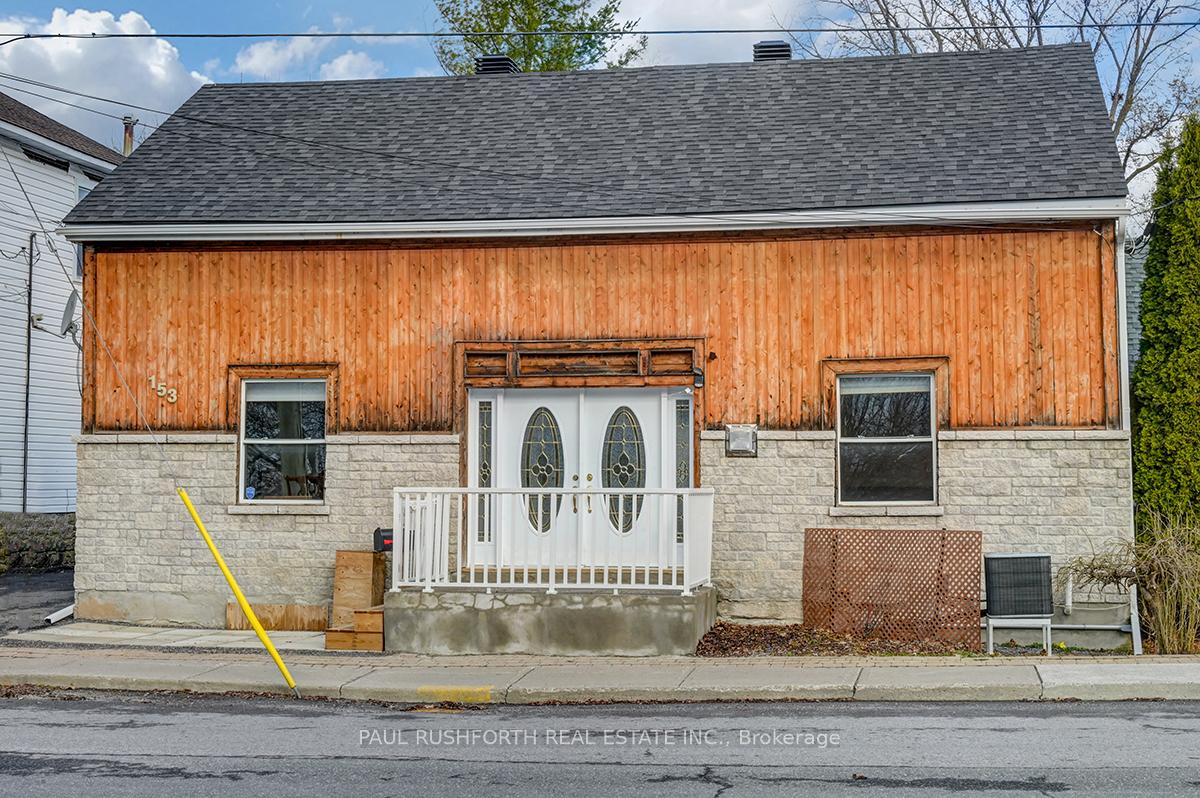 Front of 153 William Street