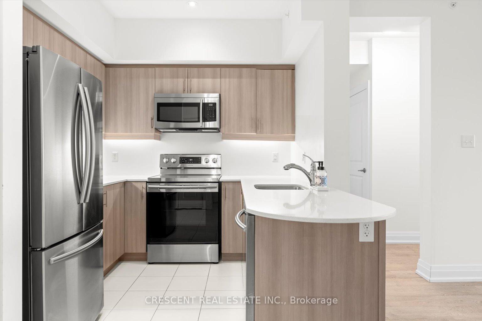Photo 3 of Unit 604, 300 Essa Road, Barrie, Ardagh — HOMEH