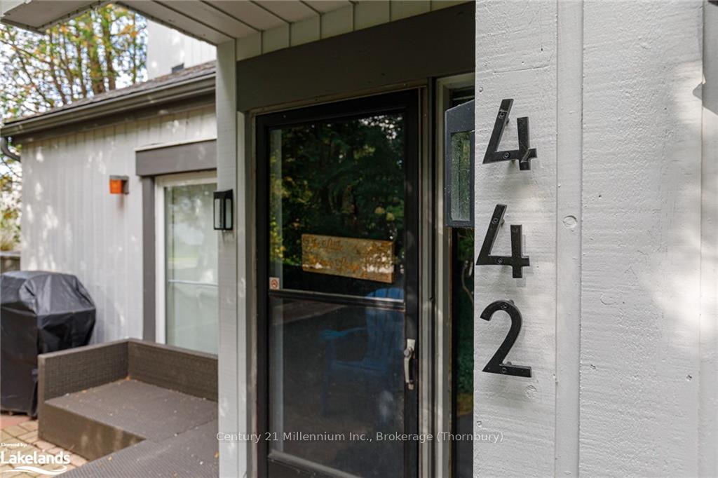 Photo 2 of Unit 11, 442 Oxbow Crescent, Collingwood — HOMEH