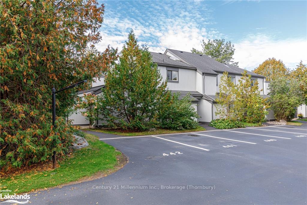 Photo 8 of Unit 11, 442 Oxbow Crescent, Collingwood — HOMEH