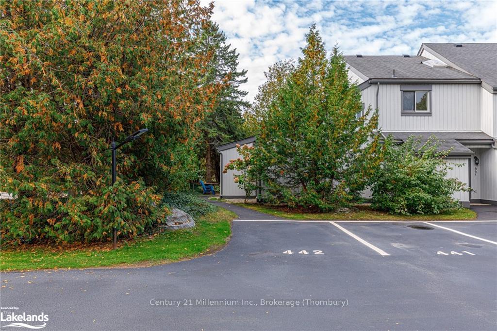 Photo 9 of Unit 11, 442 Oxbow Crescent, Collingwood — HOMEH