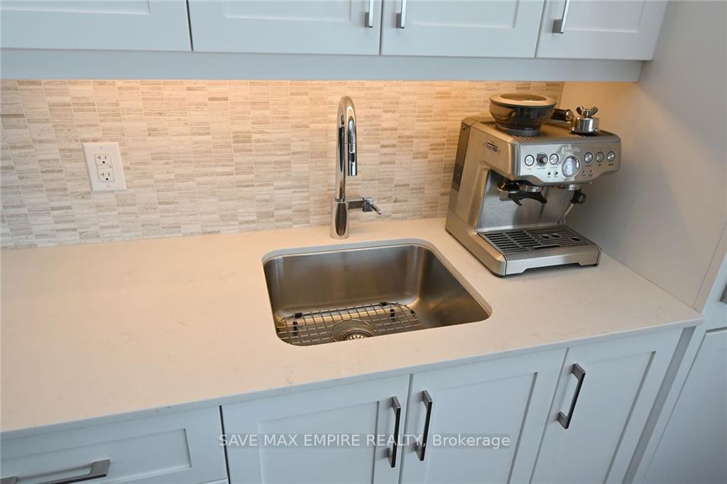 Photo 9 of Unit 504, 10 Esplanade Lane, Grimsby, Grimsby Beach — HOMEH