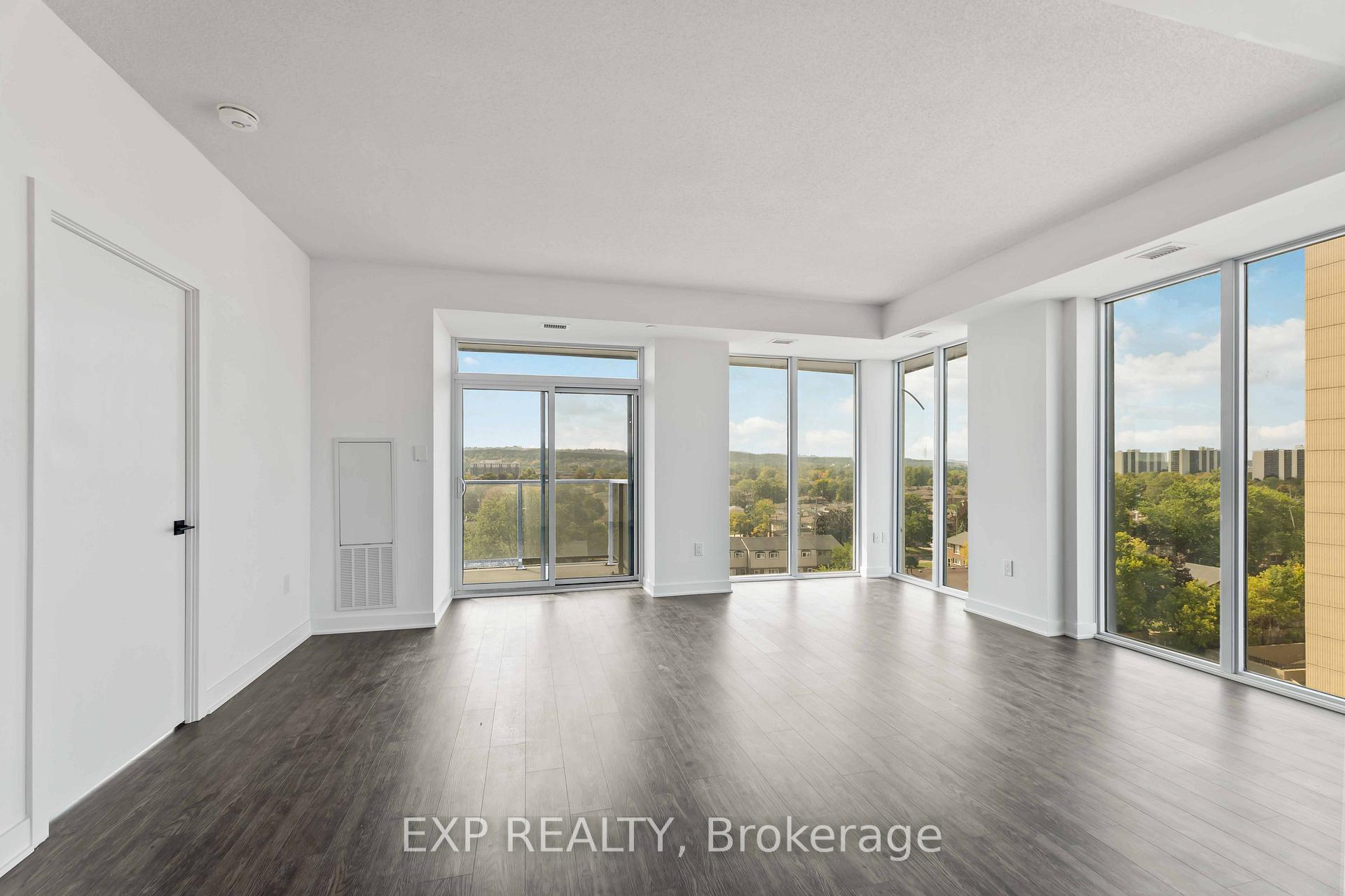Photo 8 of Unit 606, 2782 Barton Street E, Hamilton, Riverdale — HOMEH