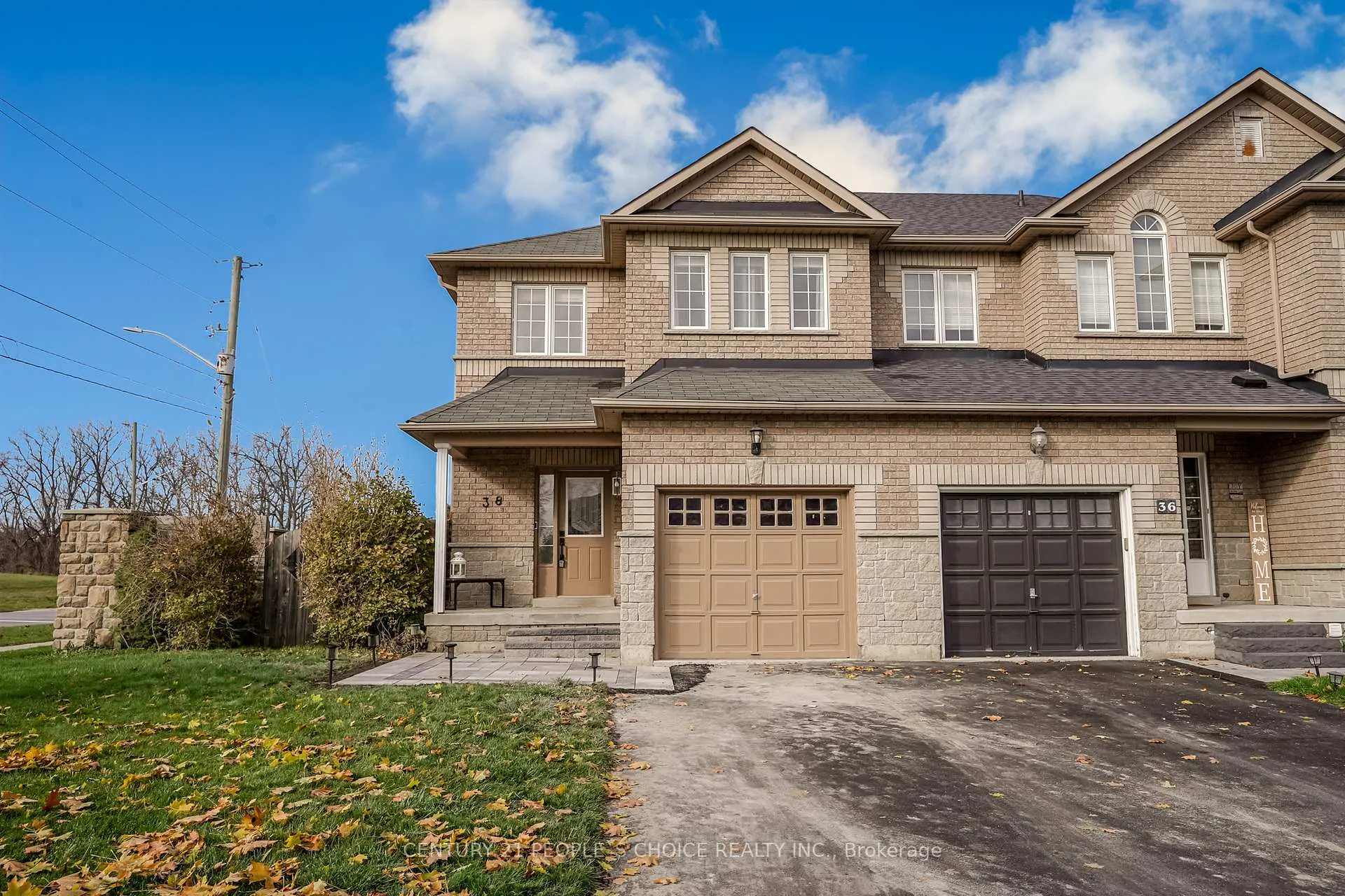 Photo 1 of 38 Taft Place, Clarington, Bowmanville — HOMEH