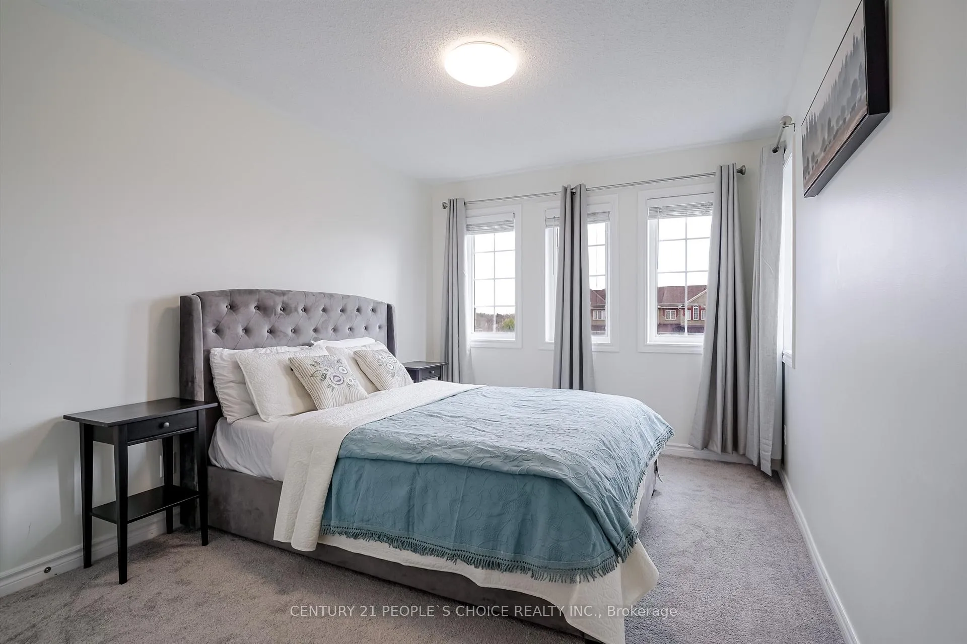 Photo 18 of 38 Taft Place, Clarington, Bowmanville — HOMEH
